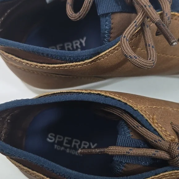 Sperry Coastal Break Chukka Boots - Picture 5 of 6